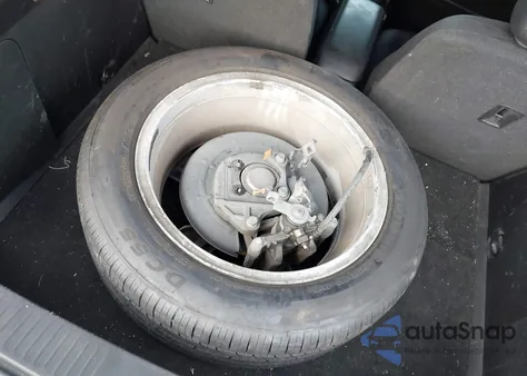 2014 Chevrolet Volt z USA, uszkodzony, nr VIN 1G1RH6E46EU165770